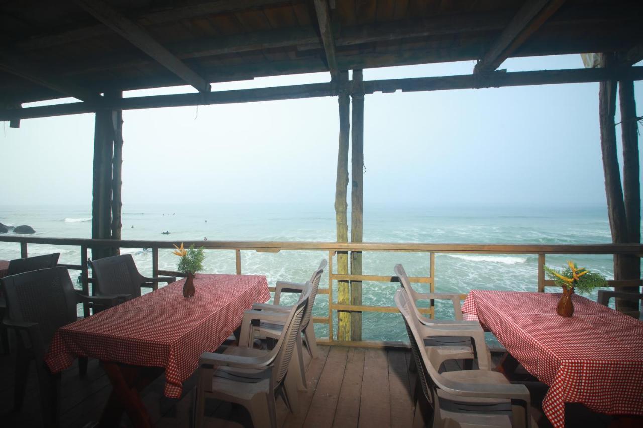 ורקלה Black Beach Resort מראה חיצוני תמונה