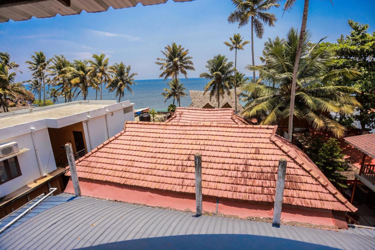ורקלה Black Beach Resort מראה חיצוני תמונה