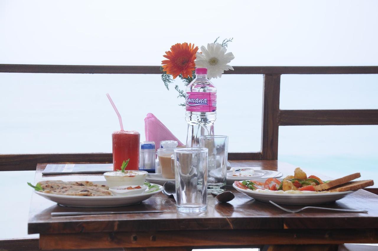 ורקלה Black Beach Resort מראה חיצוני תמונה