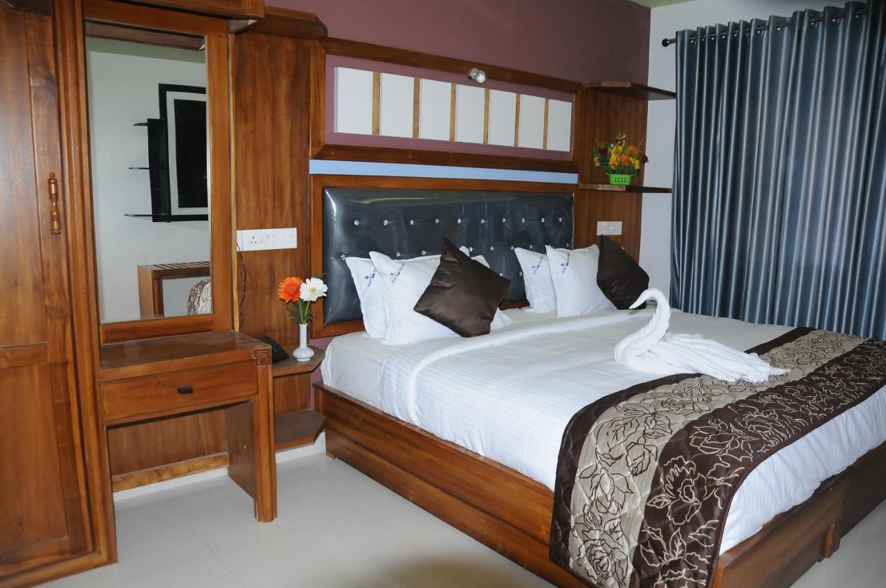 ורקלה Black Beach Resort מראה חיצוני תמונה