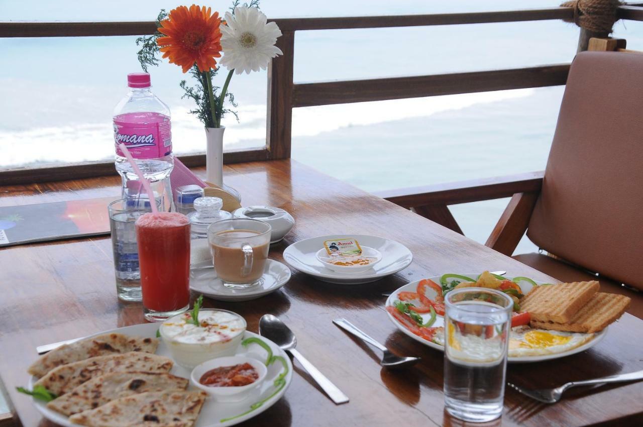 ורקלה Black Beach Resort מראה חיצוני תמונה